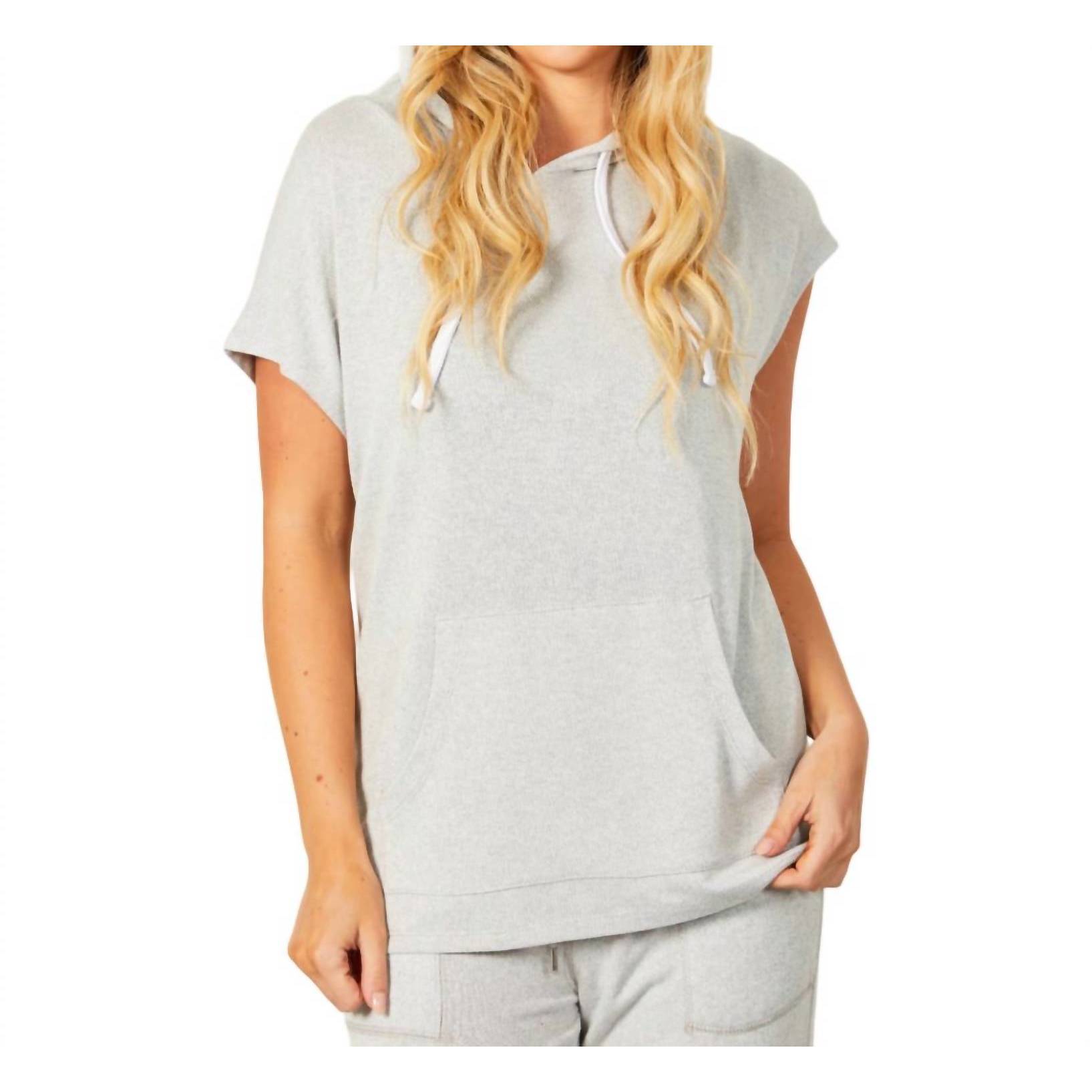 New French Kyss Sleeveless Hoodie With Pocket In Silver